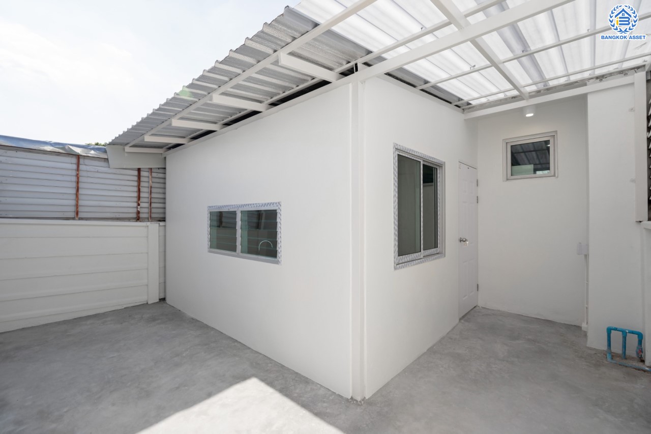 บ้านมือสองตกแต่งใหม่ ม.อารียา เดอะคัลเลอร์ เกษตร1 เนื้อที่ 21.1 ตร.ว. ฟังก์ชัน 3 ห้องนอน 2 ห้องน้ำ จอดรถได้ 1 คัน ชีวิตแสนสงบ สภาพแวดล้อมเยี่ยม เชื่อมต่อ ถ.ประเสริฐมนูกิจ, ถ.เกษตร-นวมินทร์ ใกล้ ม.เกษตร, รถไฟฟ้าสายสีเขียว "สถานีเสนานิคม" และทางด่วน "ฉลองรัช"